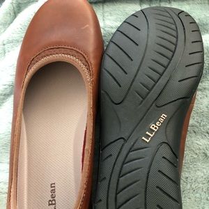 LL Bean Brown Leather slip-ons